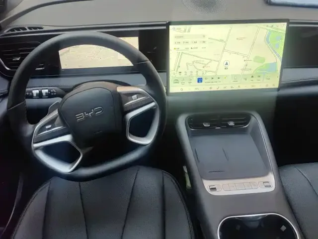 BYD Sealion 06 New Energy 2025 DM-i 170 Pilot Pro Edition — Фото автомобиля 13
