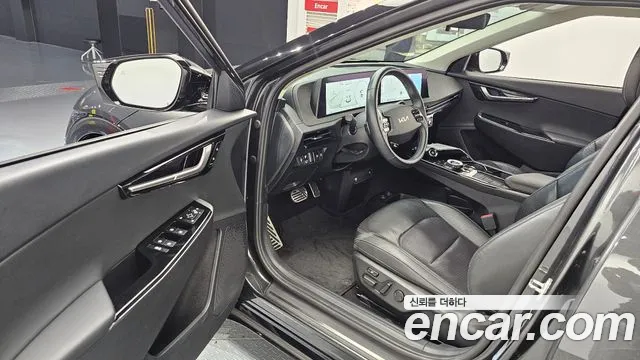Kia EV6 Long Range — Фото автомобиля 10