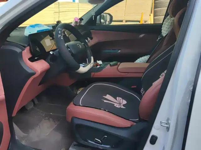 Changan CS75 Plus — Фото автомобиля 9