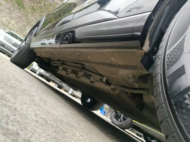 JAC Motors QX PHEV — Фото автомобиля 21