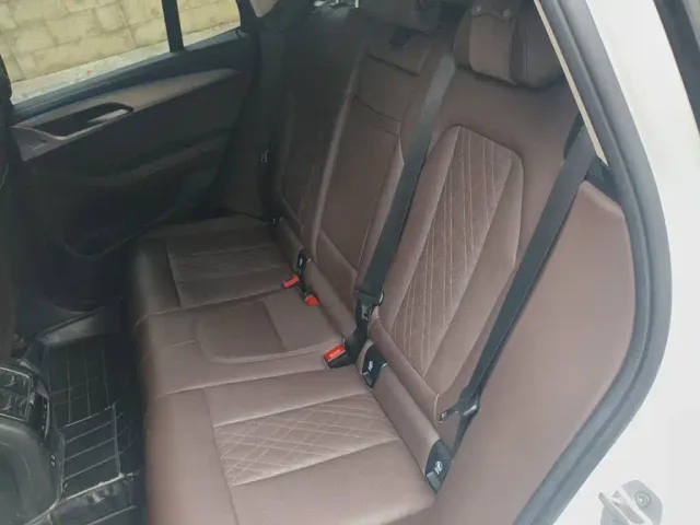 BMW iX3 — Фото автомобиля 14