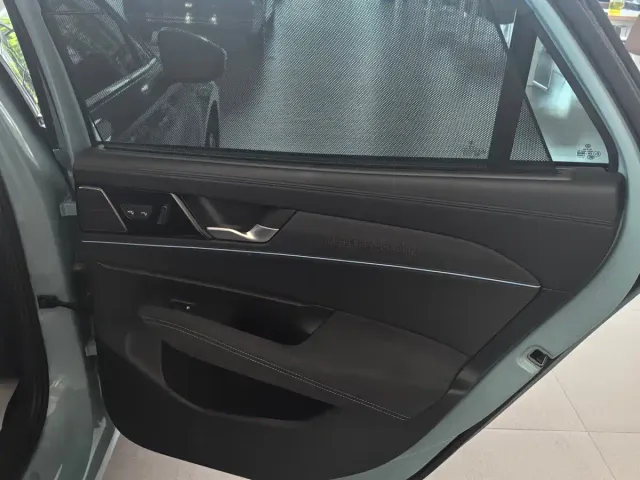 Volkswagen Passat — Фото автомобиля 9
