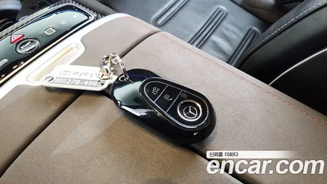 Mercedes-Benz EQS — Фото автомобиля 13