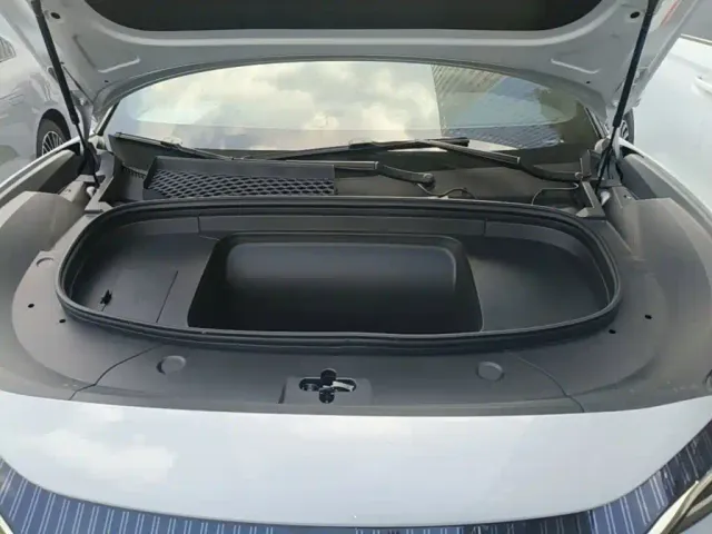 BYD Song L EV — Фото автомобиля 19