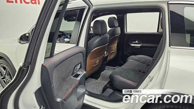 Mercedes-Benz GLB-Class — Фото автомобиля 29