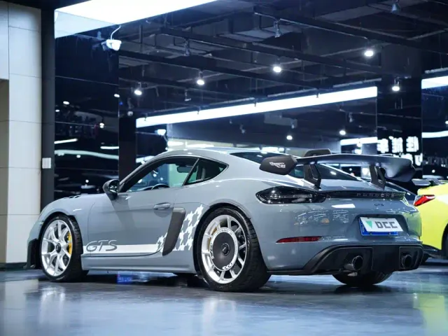 Porsche 718 — Фото автомобиля 6