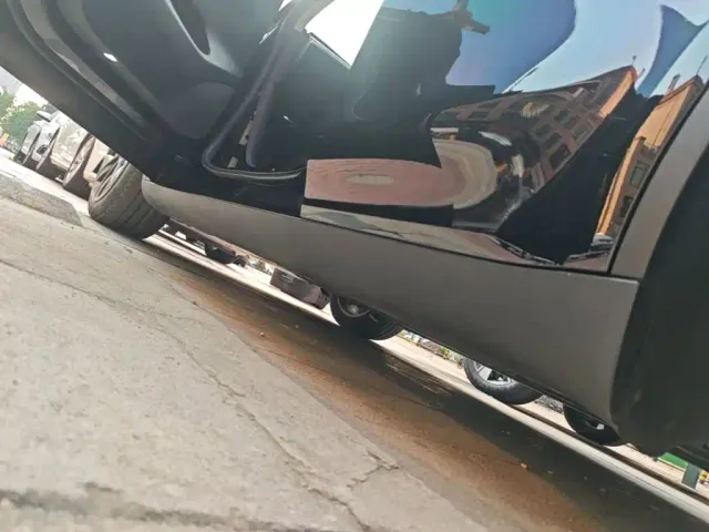 Tesla Model Y — Фото автомобиля 21