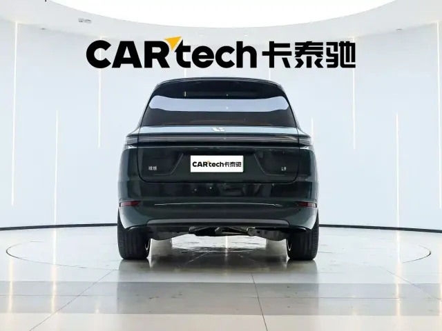 Li Auto L9 — Фото автомобиля 4