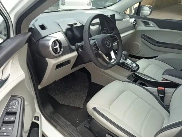 BYD Yuan Pro — Фото автомобиля 15
