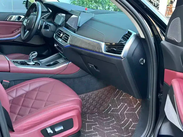 BMW X5 — Фото автомобиля 10