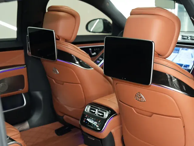 Mercedes-Benz Maybach S-Class — Фото автомобиля 11