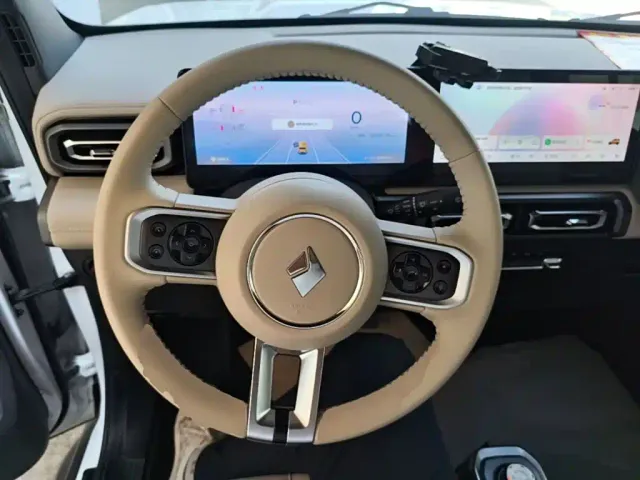 Baojun Yep — Фото автомобиля 10