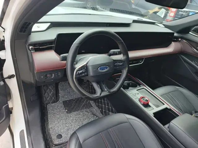 Ford Mondeo — Фото автомобиля 9