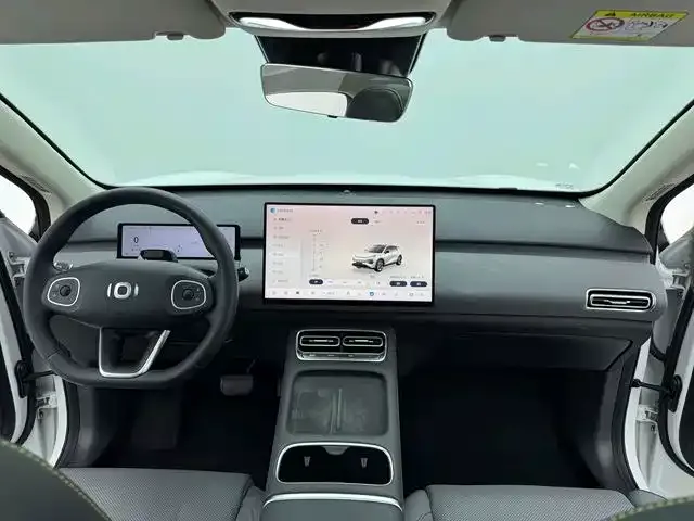 Changan Qiyuan Q05 — Фото автомобиля 9