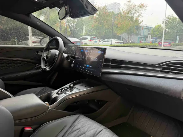 BYD Seal — Фото автомобиля 11