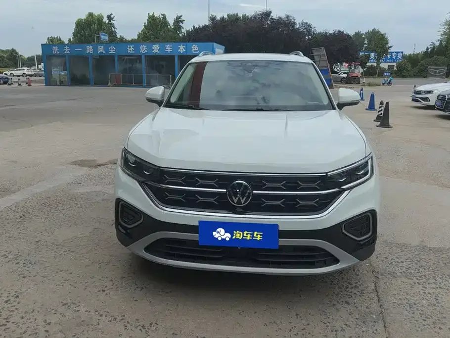 Volkswagen Tayron 2024 300TSI 2WD Luxury Plus Advanced — Фото автомобиля 2