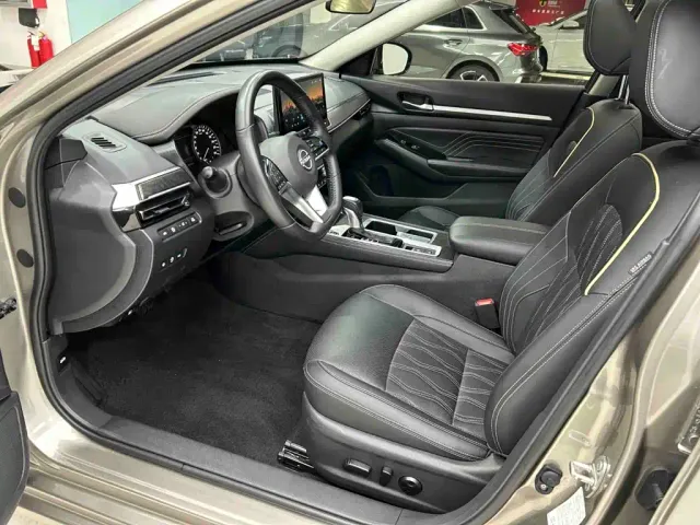 Nissan Teana — Фото автомобиля 16