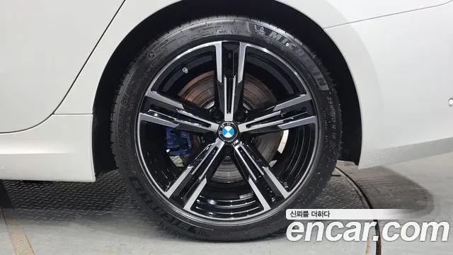 BMW 3-Series 3 серия (G20) 320i M Sport — Фото автомобиля 19