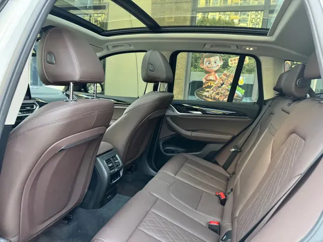 BMW X3 — Фото автомобиля 8
