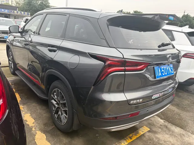 Changan CS75 Plus — Фото автомобиля 5