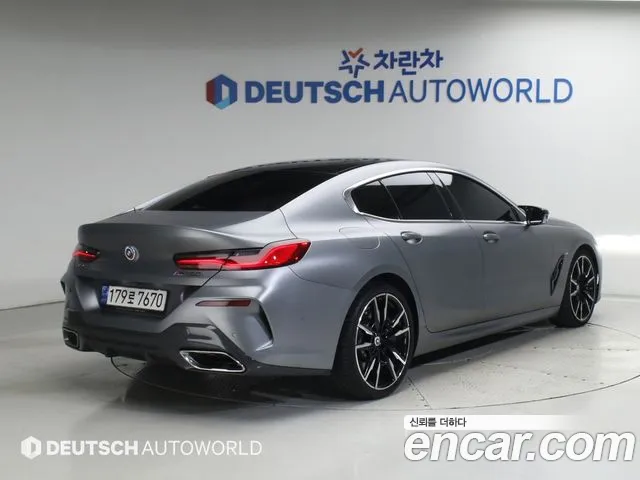 BMW 8-Series — Фото автомобиля 2