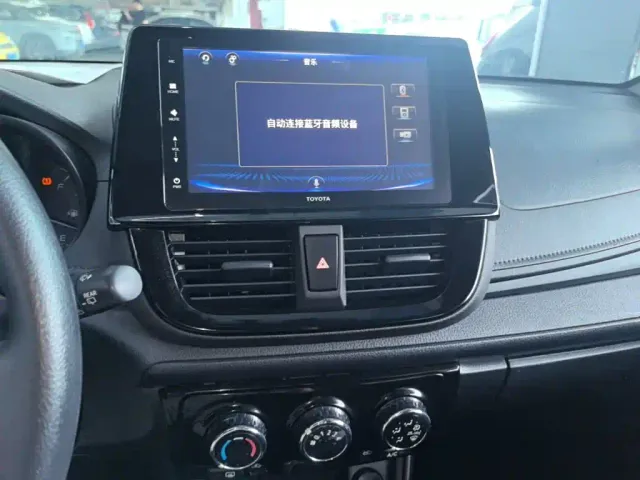 Toyota Vios FS — Фото автомобиля 12