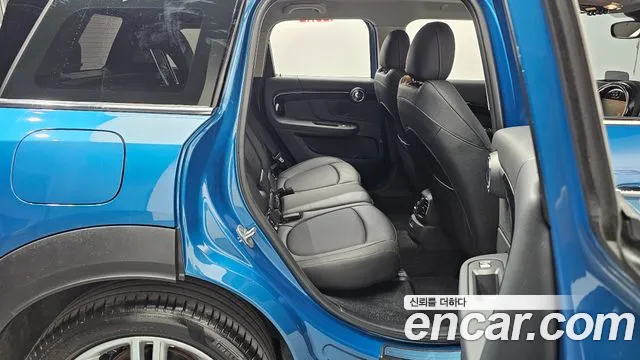 MINI Countryman — Фото автомобиля 12