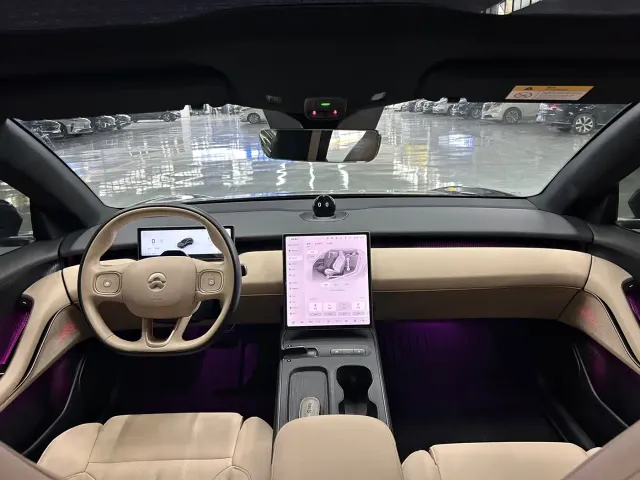 Nio ET5 Touring — Фото автомобиля 5