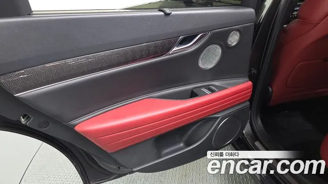 Genesis G80 Бензин 3.5 турбо AWD — Фото автомобиля 24