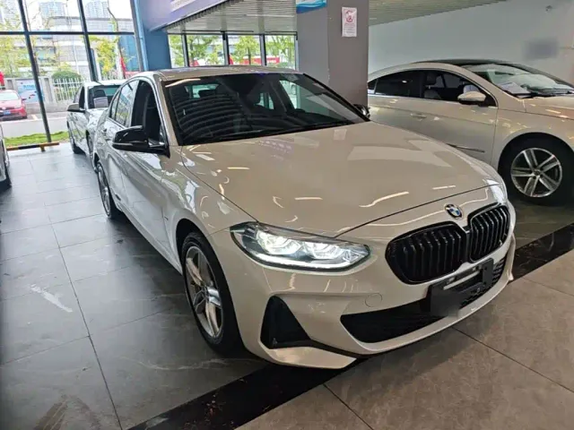BMW 1 Series — Фото автомобиля 3