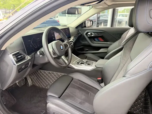 BMW 2 Series — Фото автомобиля 8