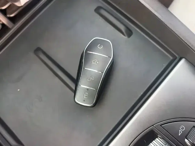 BYD Seal 06 — Фото автомобиля 8