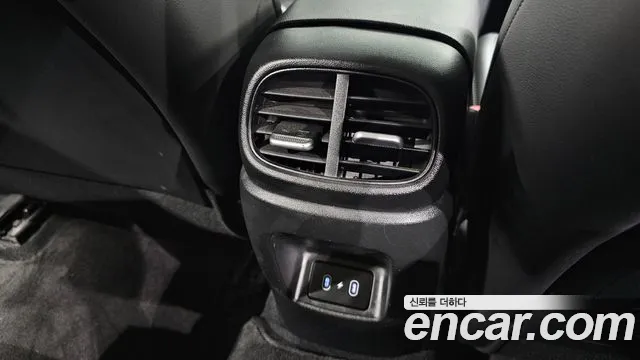 Hyundai Avante CN7 — Фото автомобиля 30