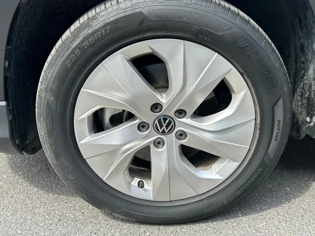 Volkswagen Tharu — Фото автомобиля 14