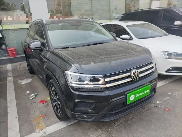 Volkswagen Tharu — Фото автомобиля 3