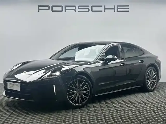 Фотография автомобиля — Porsche Panamera