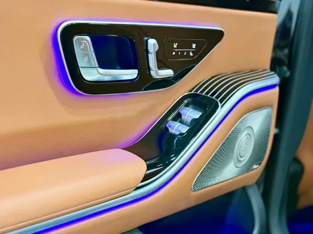 Mercedes-Benz S-Class — Фото автомобиля 10