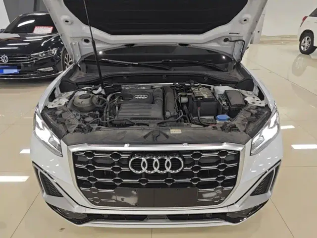 Audi Q2L — Фото автомобиля 17