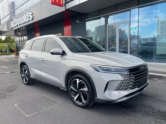 BYD Seal 05 DM-i — Фото автомобиля 3