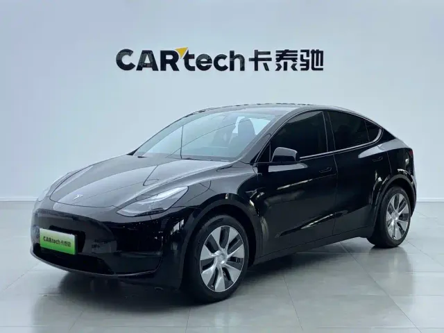 Фотография автомобиля — Tesla Model Y