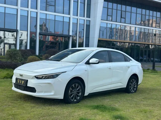 Фотография автомобиля — Geely Geometry A