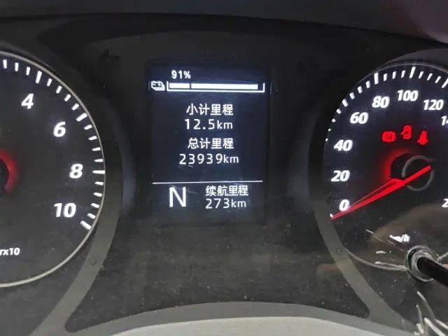 Wuling Yangguang — Фото автомобиля 4
