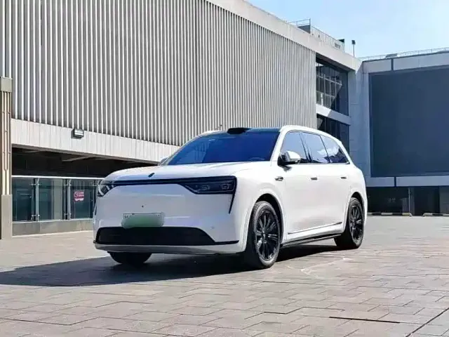 Фотография автомобиля — Aito M8