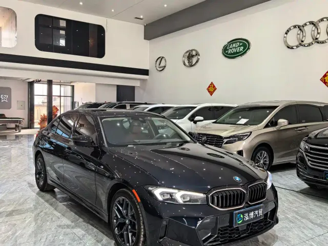 BMW 3 Series — Фото автомобиля 3