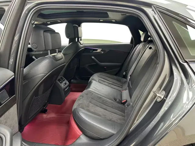 Audi Audi A4L 2022 45 TFSI quattro Premium Dynamic — Фото автомобиля 8