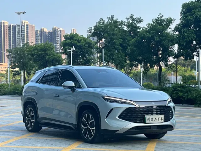 BYD Song L DM-i — Фото автомобиля 3