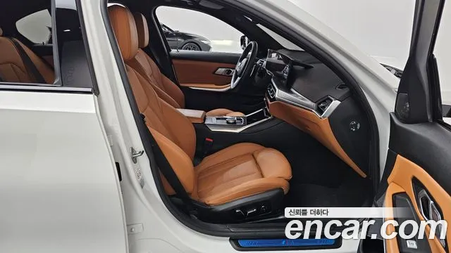 BMW 3 Series G20 — Фото автомобиля 11