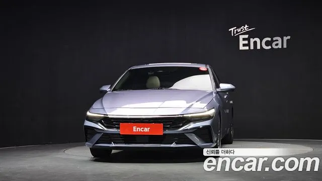Hyundai AVANTE Новый Avante (CN7) — Фото автомобиля 3