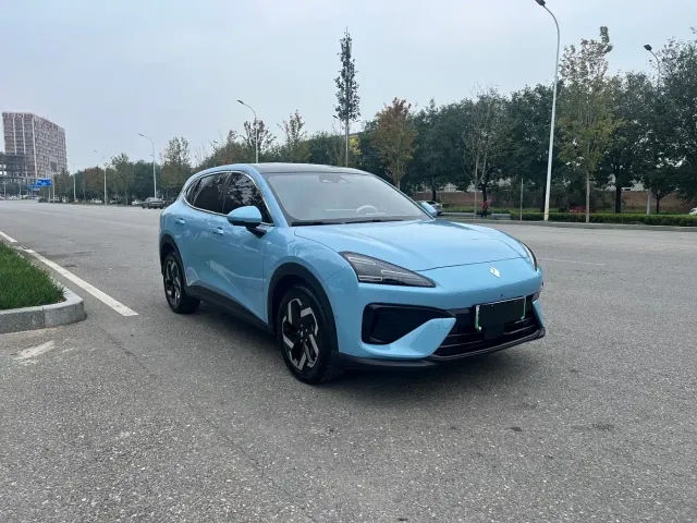 Baojun Yunhai — Фото автомобиля 3