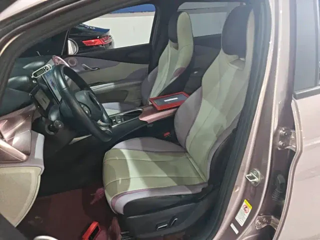BYD Dolphin — Фото автомобиля 14
